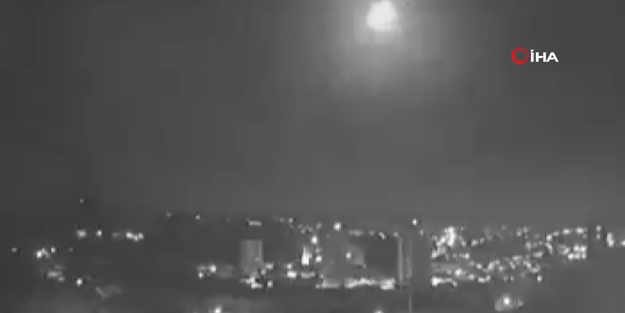 Film sahnelerini aratmayan anlar! Geceyi gündüze çevirdi