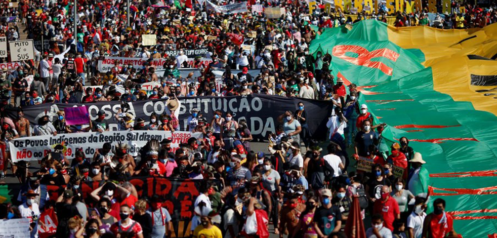 Brezilya'da milyonlar sokağa çıktı ve Devlet Başkanı Bolsonaro’yu protesto etti