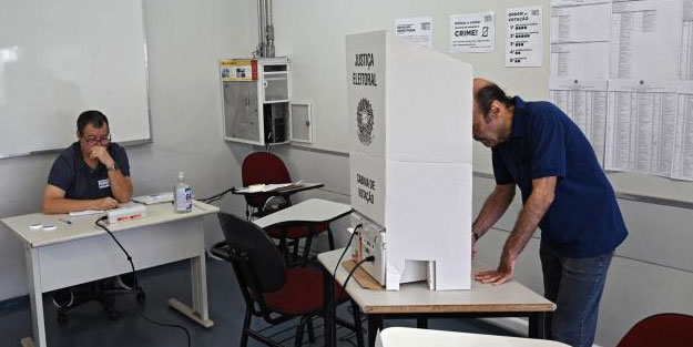 Brezilya'da oy verme işlemi tamamlandı