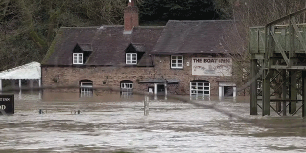 Brezilya'da şiddetli yağışların yol açtığı sellerde 3 kişi hayatını kaybetti