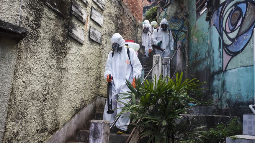 Brezilya'da son 24 saatte Kovid-19 nedeniyle 421 kişi öldü