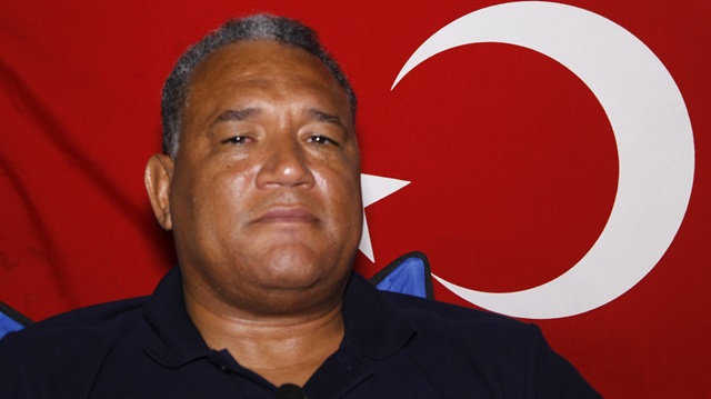 Brezilyalı Miranda da demokrasi nöbetinde