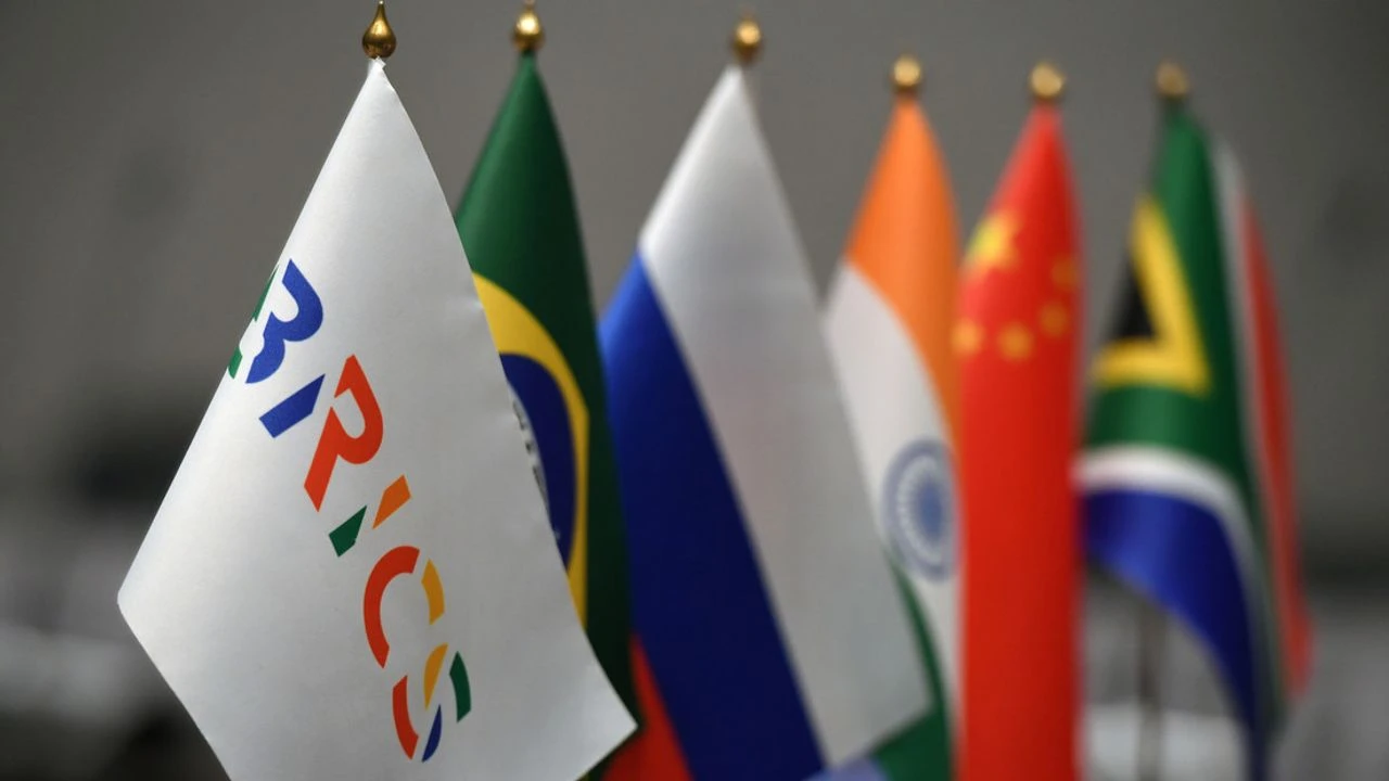 BRICS'e yeni iki ülke katılacak!