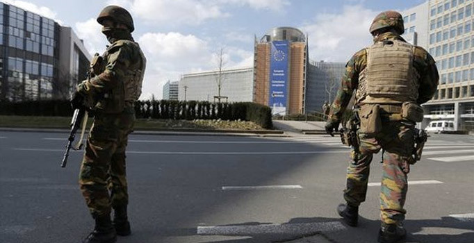 Brüksel polisi saldırının ardından Türk mahallesine baskın yaptı