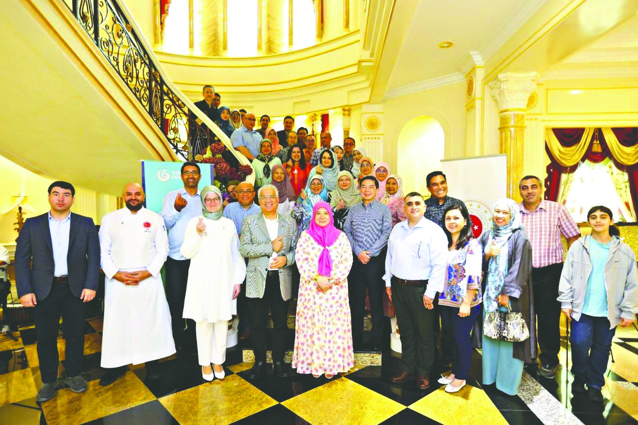  Brunei Sultanlığı’nda Türk yemek ve kültürüne büyük ilgi