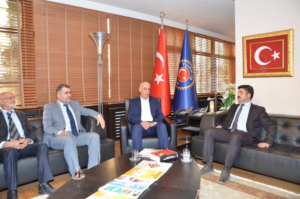 BTP adayı Pak’tan Türk-İş’e ziyaret 