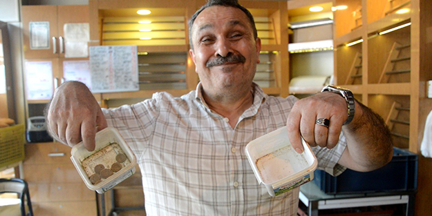 Bu adam 100 lira getirene 105 lira, 200 lira getirene 210 lira veriyor! İşte sebebi...