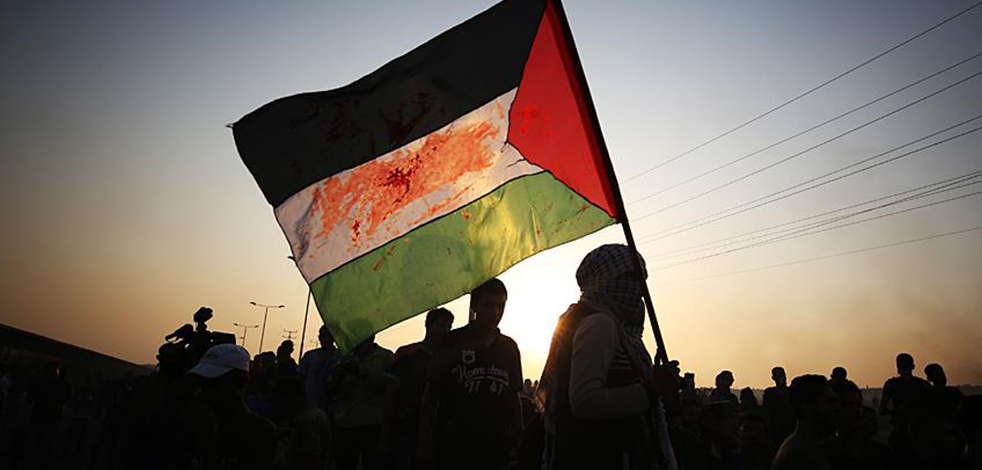 Bu alçaklara kim dur diyecek? Siyonist İsrail polisi, yine Filistinlilere saldırdı!