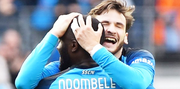 Bu anlaşma öyle böyle değil! İlk kez olacak... Fransız basını duyurdu! Fenerbahçe ve Galatasaray kapışmaya doymuyor!