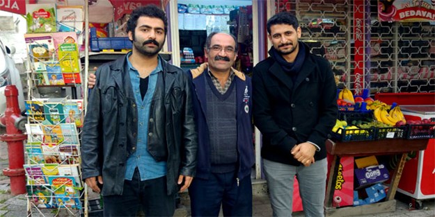 Bu bakkalda ödeme parayla değil, kitapla!