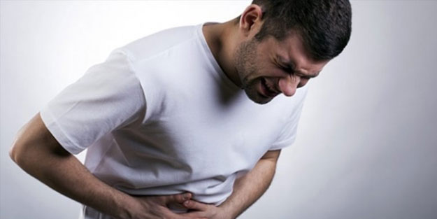 Bu belirtiler varsa dikkat: Apandisit patlamasının habercisi olabilir!