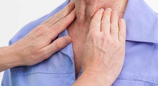 Bu belirtilere dikkat! Bu hastalık kadınlarda daha sık görülüyor