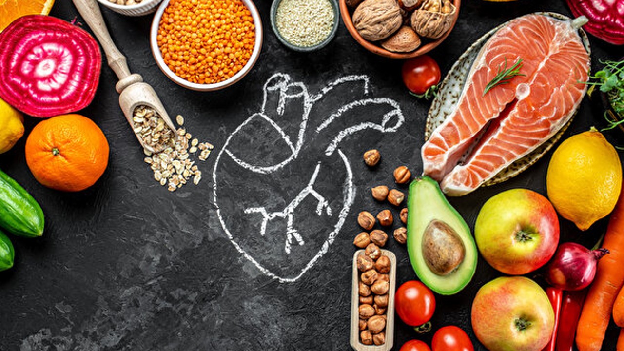 Bu besinler kolesterolü tavan yaptırıp, kalbi vuruyor!