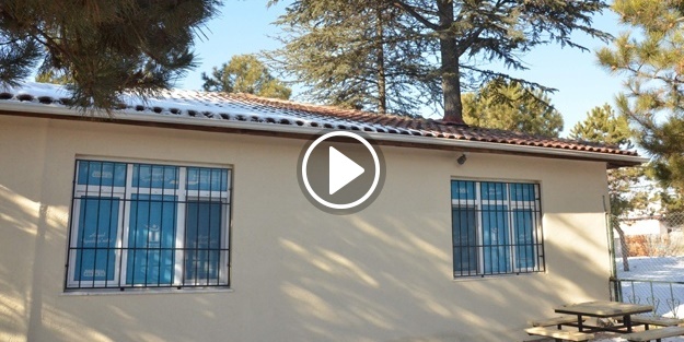 Bu binanın içindekini görenler hayrete düşüyor