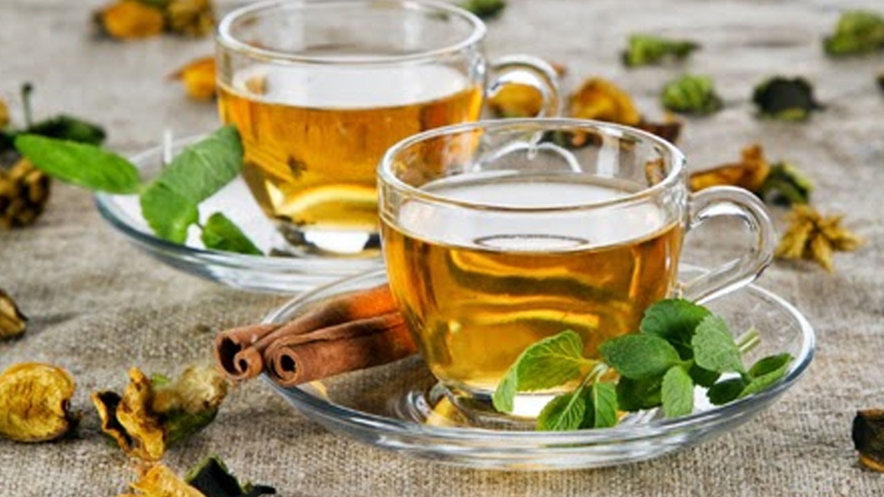 Bu çay yağ depolarını eritiyor: İlaç gibi kesiyor!