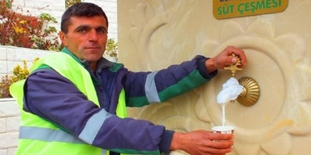 Bu çeşmeden su yerine süt akıyor