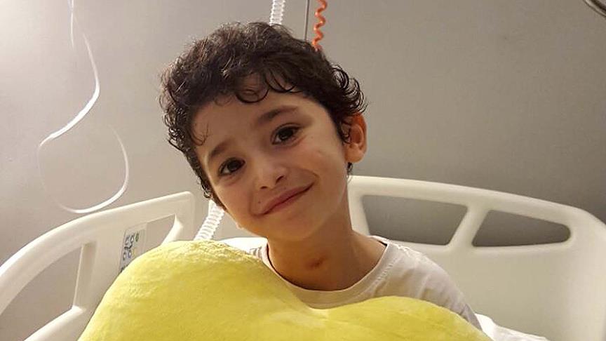 Bu çocuk acil kalp bekliyor