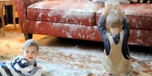 Bu çocuklar yaramazlığın dozunu biraz fazla kaçırmış!