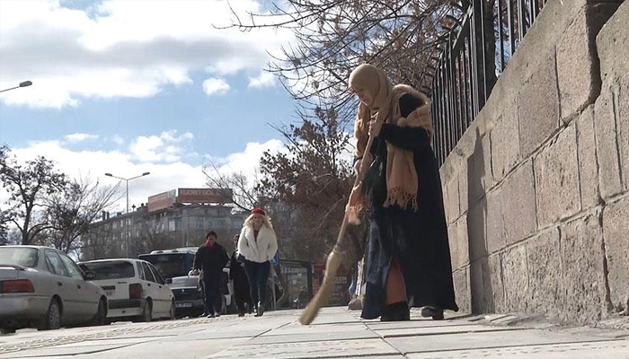 Bu da 'fuhuş kartviziti' temizliği!