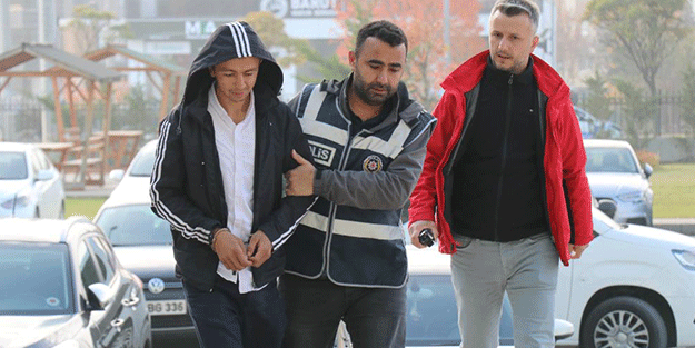 Bu da hırsızın başka türlüsü! Bakın ne yapıyormuş