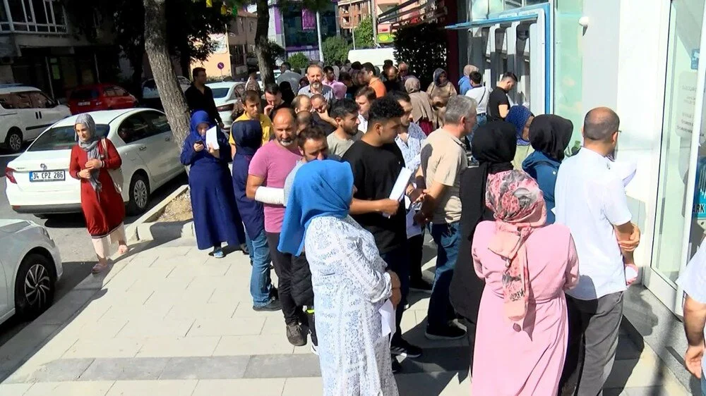 Bu da size kapak olsun! Bu ne kuyruğu beyler-bayanlar?