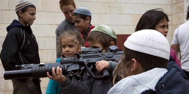 Bu da Terörist İsrail'in bağımsızlık günü kutlaması