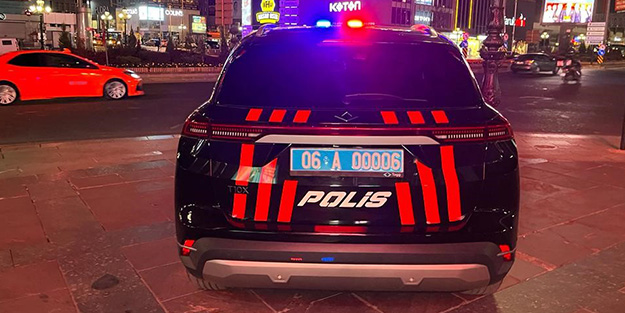 Bu da TOGG marka polis aracı! Ankara'nın en işlek caddesinde görev yapıyor...