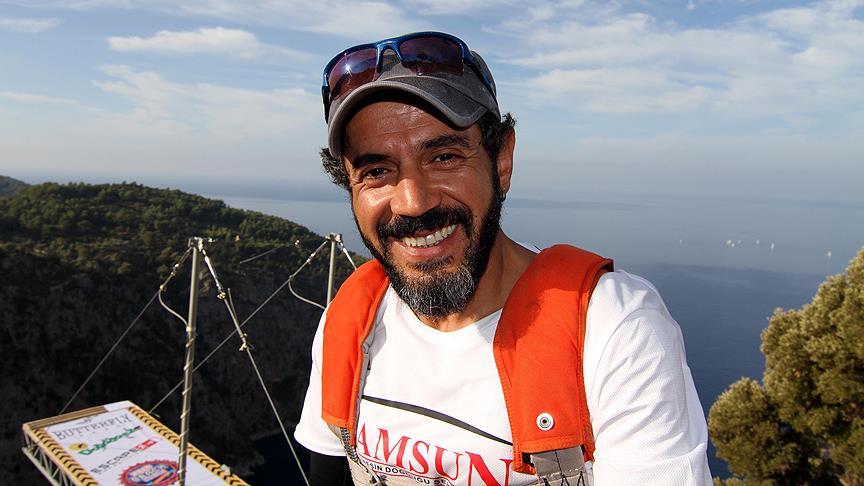 Bu da 'yüksekten atlama' tutkunu çılgın Türk!