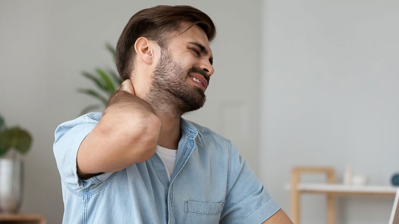 Bu durumun tedavisi var! Vücutta yaygın ağrı, bitmeyen yorgunluk ve uyku sorunu...