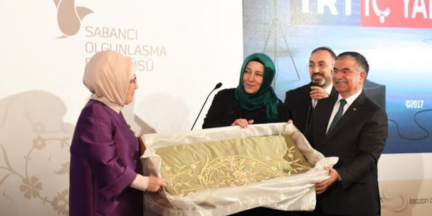 Emine Erdoğan: Bu eserlere sahip çıkmak boynumuzun borcu