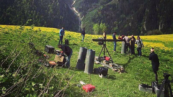 Bu film için Ağaoğlu en özel aracını verdi