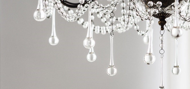 Bu formül sayesinde artık avizeleriniz ışıl ışıl parlayacak!