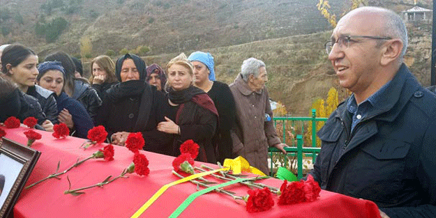 Bu fotoğraf bugün çekildi ‘Milletvekili’ terörist cenazesinde!