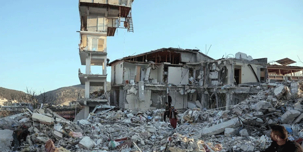 Bu gidişle Elazığ’da sağlam bina kalmayacak