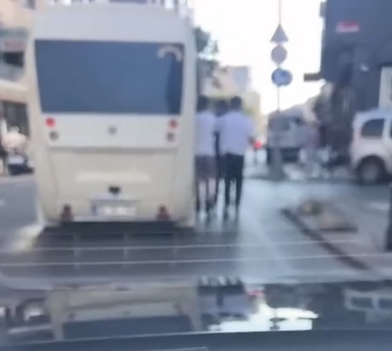 Bu görüntüler İstanbul’da çekildi! Herkesi tehlikeye attılar