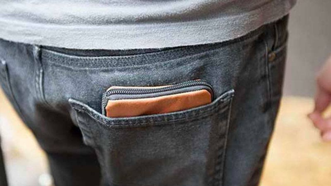 Bu haberi okuyan, bir daha arka cebinde cüzdan taşımayacak! Tövbe ettirecek sebep 