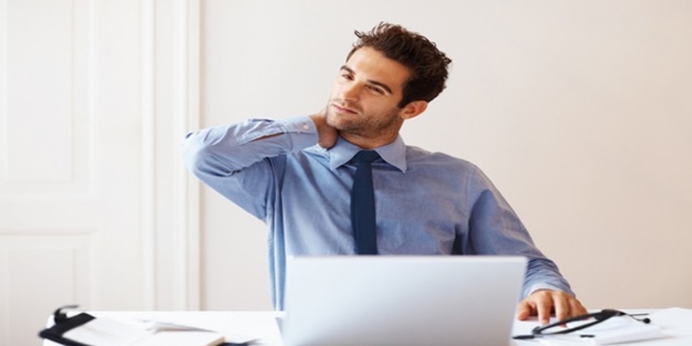 Bu hastalık bilgisayar başında çalışanlarda daha sık görülüyor