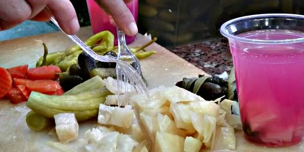 Bu hastalıklarınız varsa turşu tüketimine dikkat