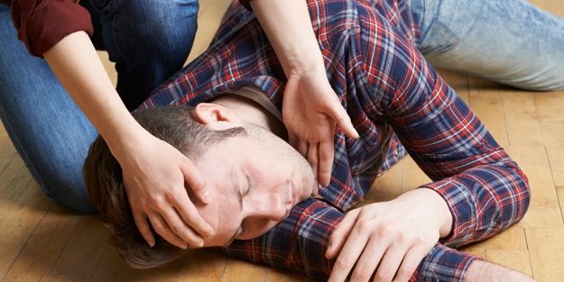 Bu hatadan uzak durun! Nöbet esnasında ne yapmalı?