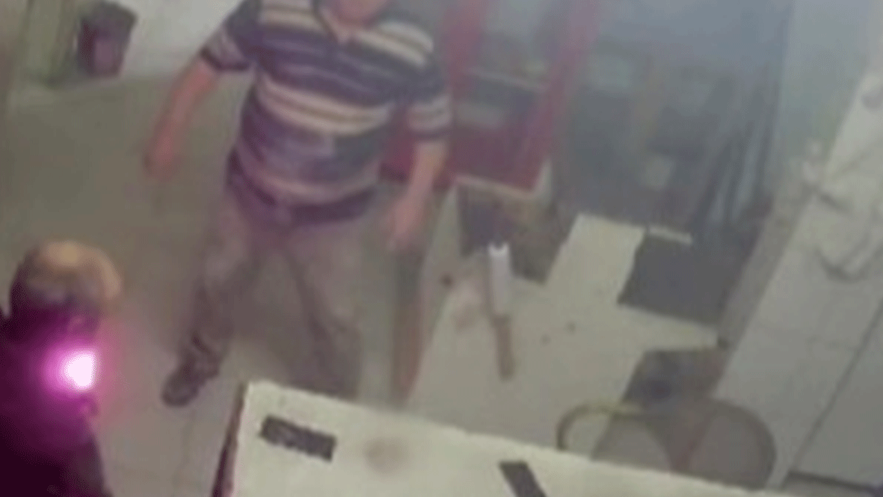 Bu hatayı sakın yapmayın: Telefon bomba gibi patladı!