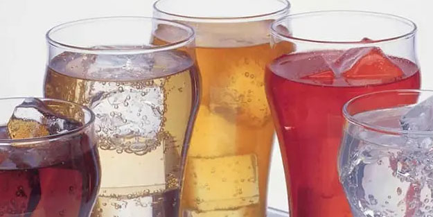 Bu içecekler böbrekleri tüketiyor