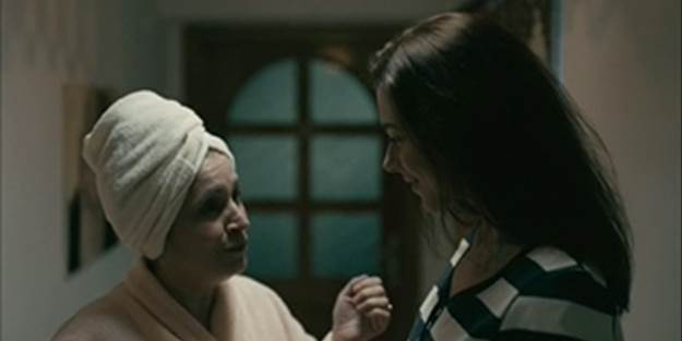 'Değerlerimizi yok sayan bu reklama biri dur demeli'