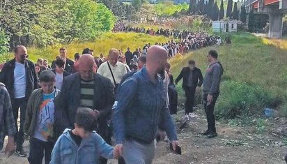 Bu insanlar nereye gidiyor Ekrem İmamoğlu? Yazık, vallahi yazık