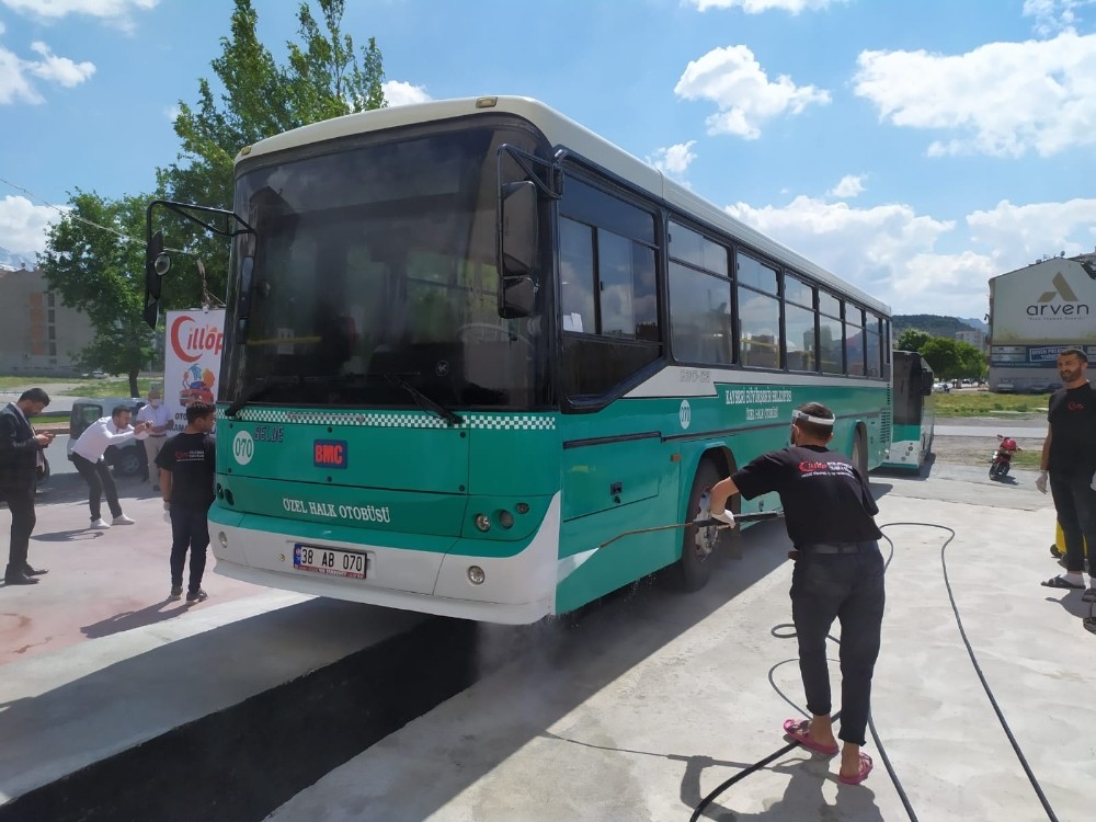 Bu işletmede halk otobüsleri dezenfekte edilecek 