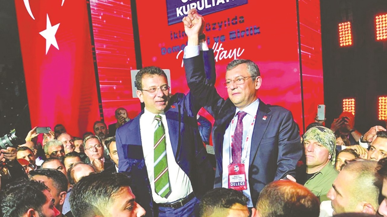 Bu itiraftan sonra CHP kayyımdan kurtulamaz! Ekrem'in 'değişimi' pavyonda başlamış