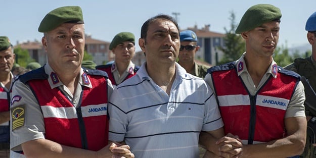 Bu kadar da olmaz demeyin... Darbe sanığı FETÖ'cü pilot ismini bile reddetti!