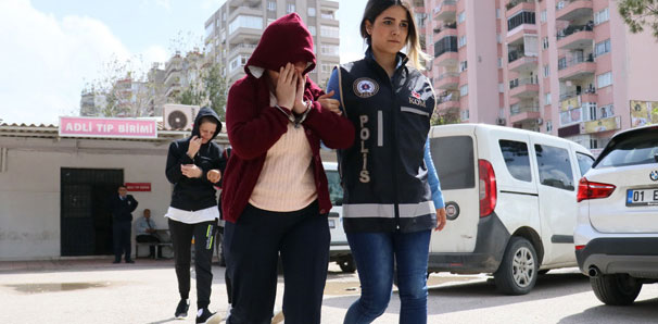 Bu kadarına da pes artık! Dilenciye takım elbise giydirip…