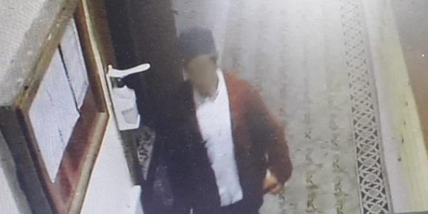 Bu kadarına da pes! Hırsız camideki sadaka kutusunu çaldı