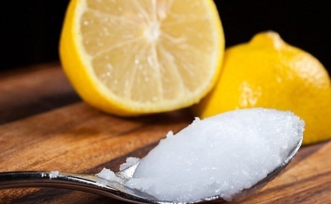 Bu karışım sayesinde saçınız artık hiç beyazlamayacak: Malzemeleri almaya peşine düştüler! Beyazlama sona eriyor