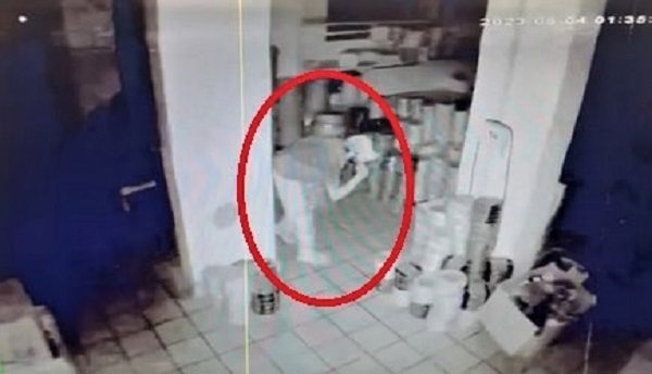 Bu kez alarmı hesaba katmadı! Böyle pişkinlik görülmedi